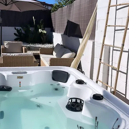 Bed & Breakfast En Vivienda Compartida Con Bano Privado 3*